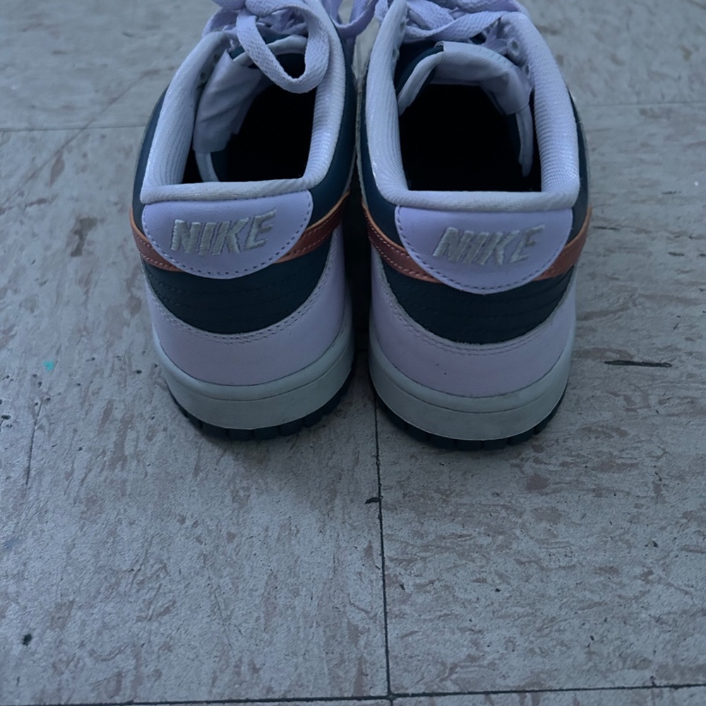 Sneakers - Picture 2 of 3